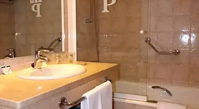 Номер Standard Дуплекс c 1 комнатой Parador de Alcañiz