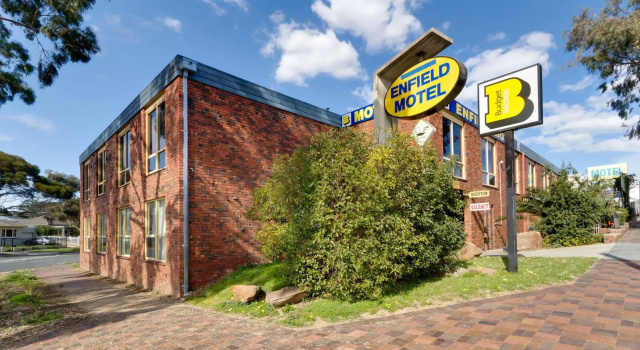 Enfield Motor Inn
