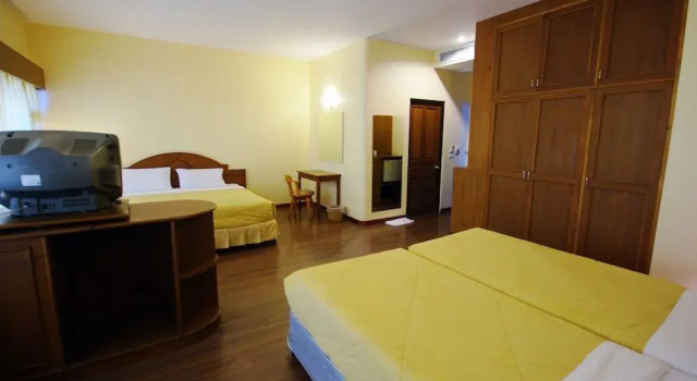 Baan Lanna Hotel