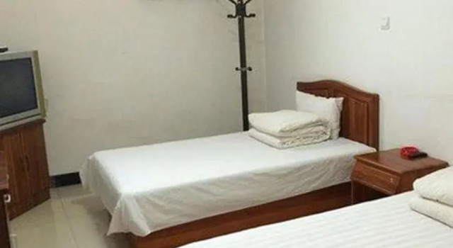 高碑店裕盛宾馆, Book Hotel Hotels in Baoding with Parking, Parking