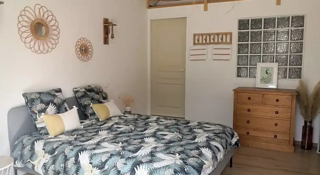Le Mas Paolo, Prenota Hotel Le Thor Valchiusa
