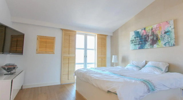 Spacious holiday home in Port Grimaud with hot tub