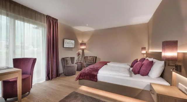 FAYN garden retreat hotel, Забронировать Отель Лагундо Texel Group National Park