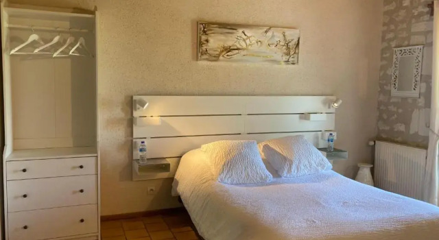 Двухместный номер Standard Logis Auberge de Crissay