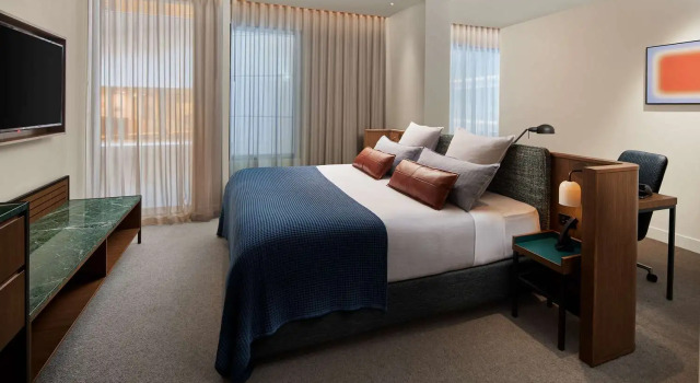 Двухместный номер Next Next Hotel Melbourne, Curio Collection by Hilton