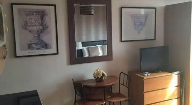 Restful Apartment in London Near Hyde Park, Забронировать Апартаменты/квартира Отели Лондона с парковкой, рядом с Больница Чаринг-Кросс, Парковка