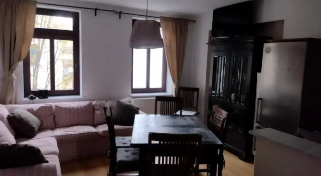 Апартаменты 2 Ferienwohnungen in einem Haus 2 km vom Zentrum Leipzigs