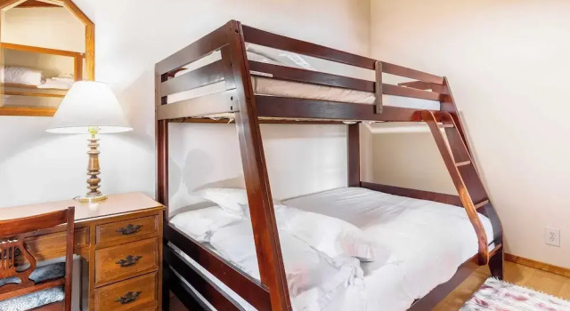 Goss Lake Getaway by Avantstay Lakefront Escape, Book Hotel 3-stjernede hoteller i Island County, 3*