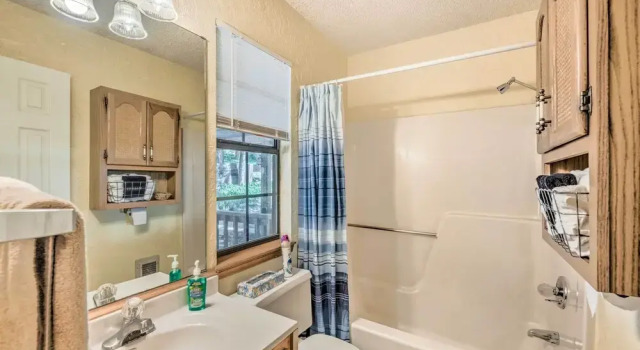 Коттедж с 3 комнатами Quiet Ruidoso Getaway ~ 18 Mi to Ski Apache!