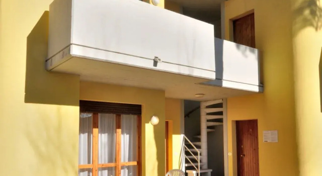 Villaggio White Star, Prenota Appartamento Hotel a Veneto con piscina, Piscina