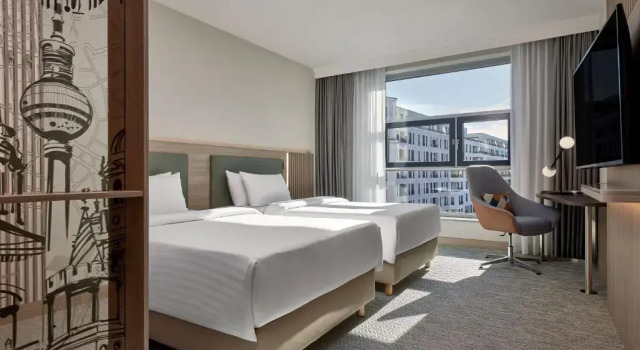 Deluxe Twin room Courtyard by Marriott Berlin City Center