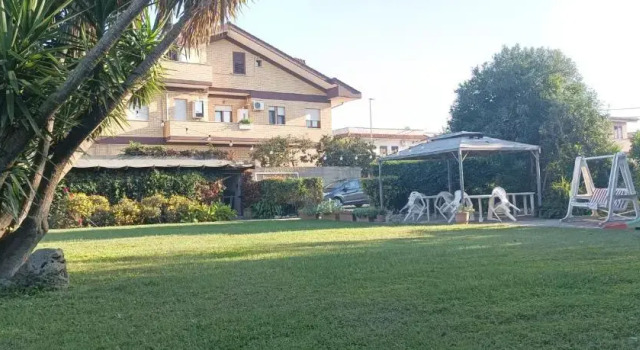 Appartamenti Speedy, Prenota Hotel Hotel a Lazio con parcheggio, Parcheggio