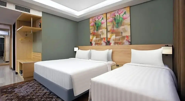 Семейный люкс Отель Harper Malioboro Yogyakarta