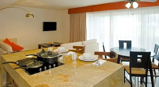 Люкс Vamar Vallarta All Inclusive Marina and Beach Resort