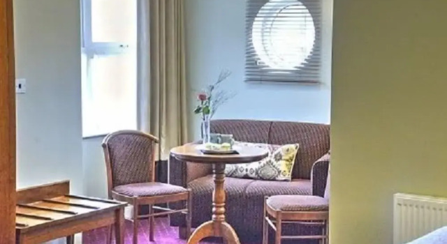 McGrorys, Prenota Bed & breakfast Malin 