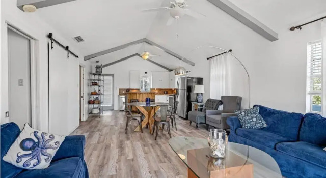 Gorgeous Beach House With Pool Steps Away From Beach, Забронировать Отель Саут-Падре-Айленд Rio Grande Valley