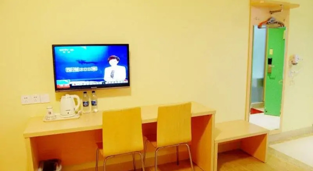 8 Inns Dongguan Chang'an Xiagang Branch, Rezervasyon Otel Guangdong otoparklı oteller, Otopark
