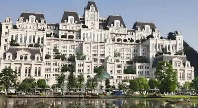 Manster Yaju Boutique Stay (Guiyang Fangyuanhui Dolphin Plaza), Rezerwuj Boutique Hotel Guiyang Guizhou