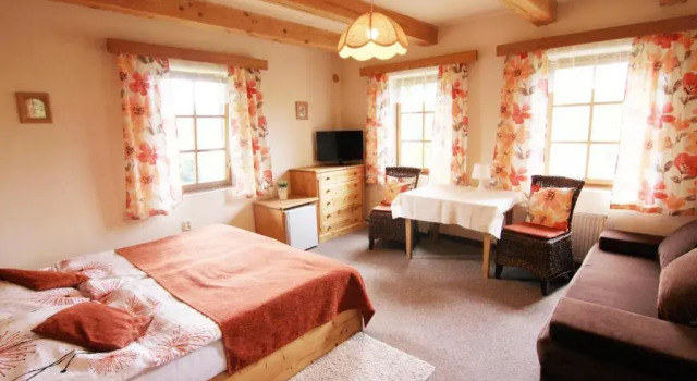 Трёхместный номер Comfort Hotel Frýdl