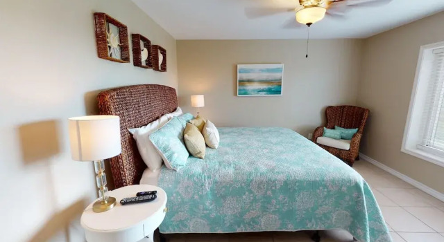 Island 120 3 Bedroom Condo