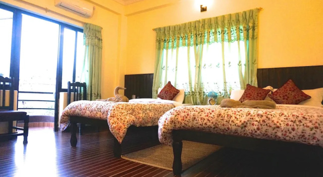 Номер Deluxe New Annapurna Guest House