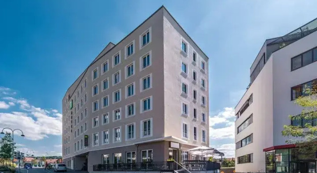 Люкс ibis Styles Tuebingen