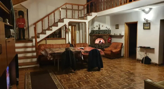 Vila Busteni DORA, locatie superba strada Grivitei 36
