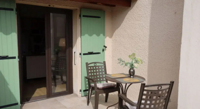 Apartment LAquilon Noves, 预订 公寓 诺沃 罗讷河口省