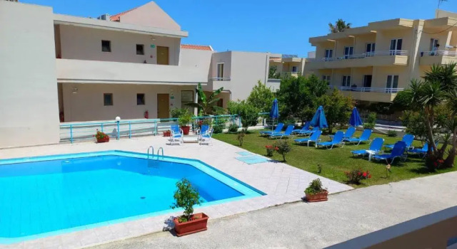 Апартаменты с видом на бассейн Litinas Apartments with pool