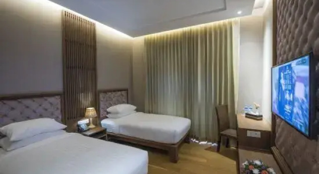 Номер Deluxe Royal Palace Hotel