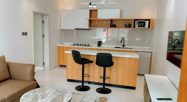Deluxe Suite mit Balkon und mit Stadtblick Step Apart Hotel