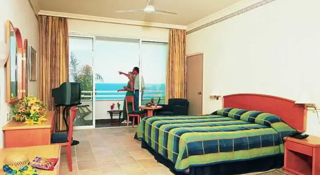 Faros Holiday Village, Book Hotel SPA Hotels in Pervolia, SPA