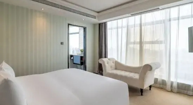 Двухместный люкс Suning Universal Hotel ALL-SUITES