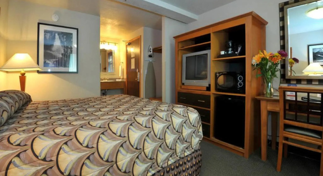 Номер Standard District Hotel by OYO Portland Convention Center
