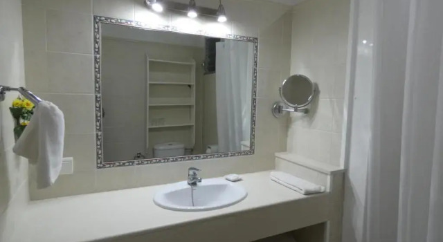 Трёхместный номер Standard Hostal Port Fornells