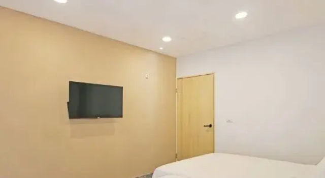 Четырёхместный номер Standard с видом на море House16