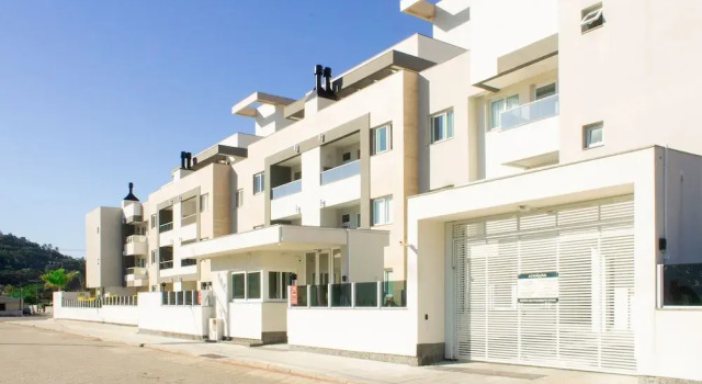 Апартаменты Modern Apartment With Pool and Barbecue Crr201