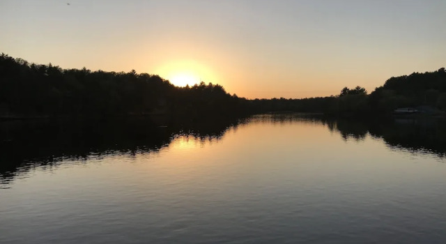 Шестиместный номер Standard с видом на реку Natura VUE Resort & Boathouse