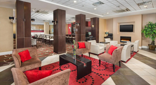 Doubletree by Hilton Chattanooga Hamilton Place, Reserva ahora Hotel Tyner Chattanooga