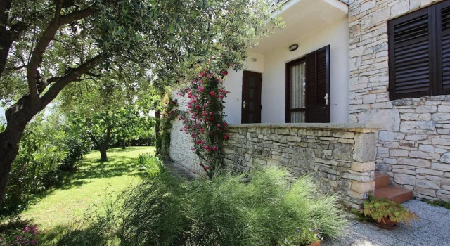 Studio and Room Tea, Забронировать Апартаменты/квартира Апартаменты Rovinj Riviera, Апартаменты/квартира