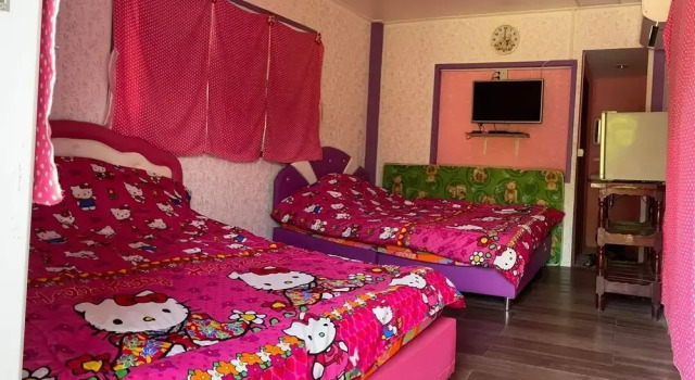 Parichart Homestay, Rezervovat Hotel Hotely v Petchaburi s parkováním, Parkování