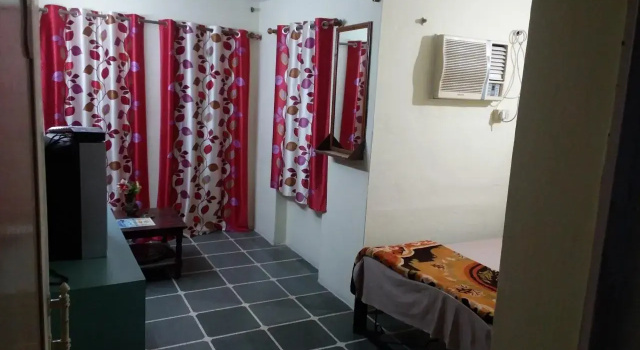 Одноместный номер Standard Jag Niwas Guest House & pure veg restaurant