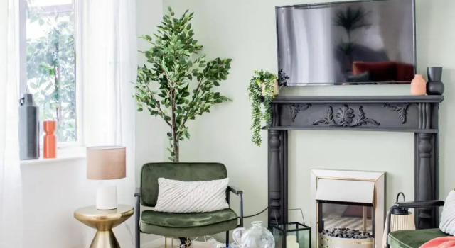 Coventry Beautiful House, University Hospital, M6 M69, Private Parking, Sleeps 6, by EMPOWER HOMES rates incl VAT, Varaa Hotelli Coventry West Midlands