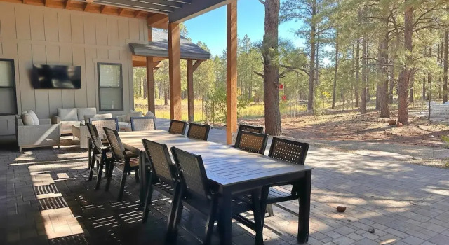 Коттедж Breton 3303 Flagstaff
