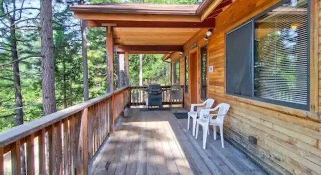 Scenic Wonders Little Sport 2 Bedrooms, Забронировать Дом для отпуска Коттеджи Йосемити-Уэст, Коттедж