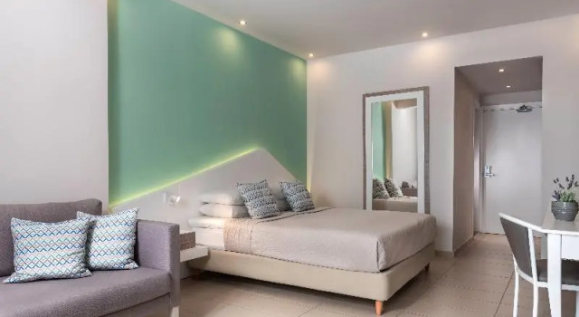 Двухместный номер Standard Kassandra Bay Resort, Suites & Spa