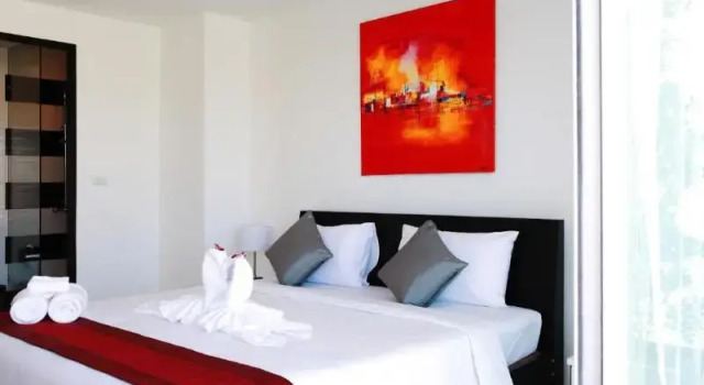 Номер Standard One World One Home Naiharn Hotel
