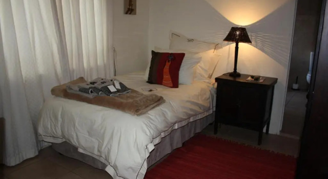 Одноместный номер Standard Blue Hills Lodge & Conference Centre