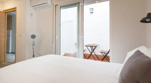 Duplex Alicante Center, Забронировать Отель Отели Аликанте 3 звезды, рядом с Археологический музей Аликанте, 3*