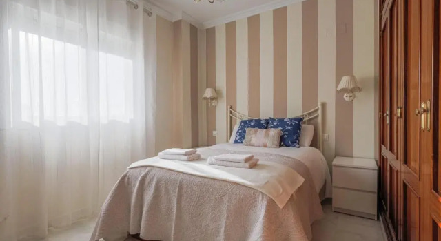 Descanso-Elegancia En Sevilla 4 Px 2 Hab, Забронировать Отель Отели провинции Севильи с парковкой, Парковка